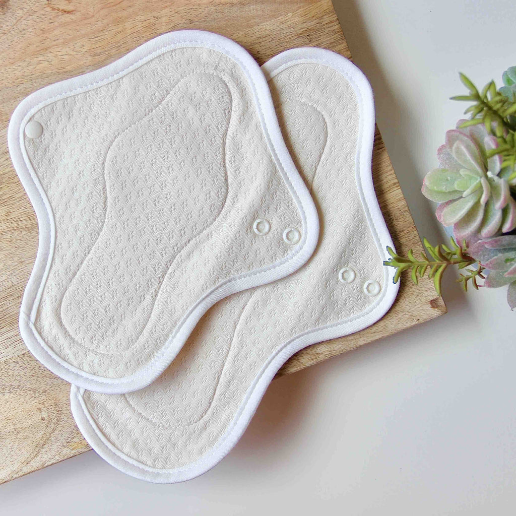 MOMIJI natural M (1 piece) - washable cloth pad